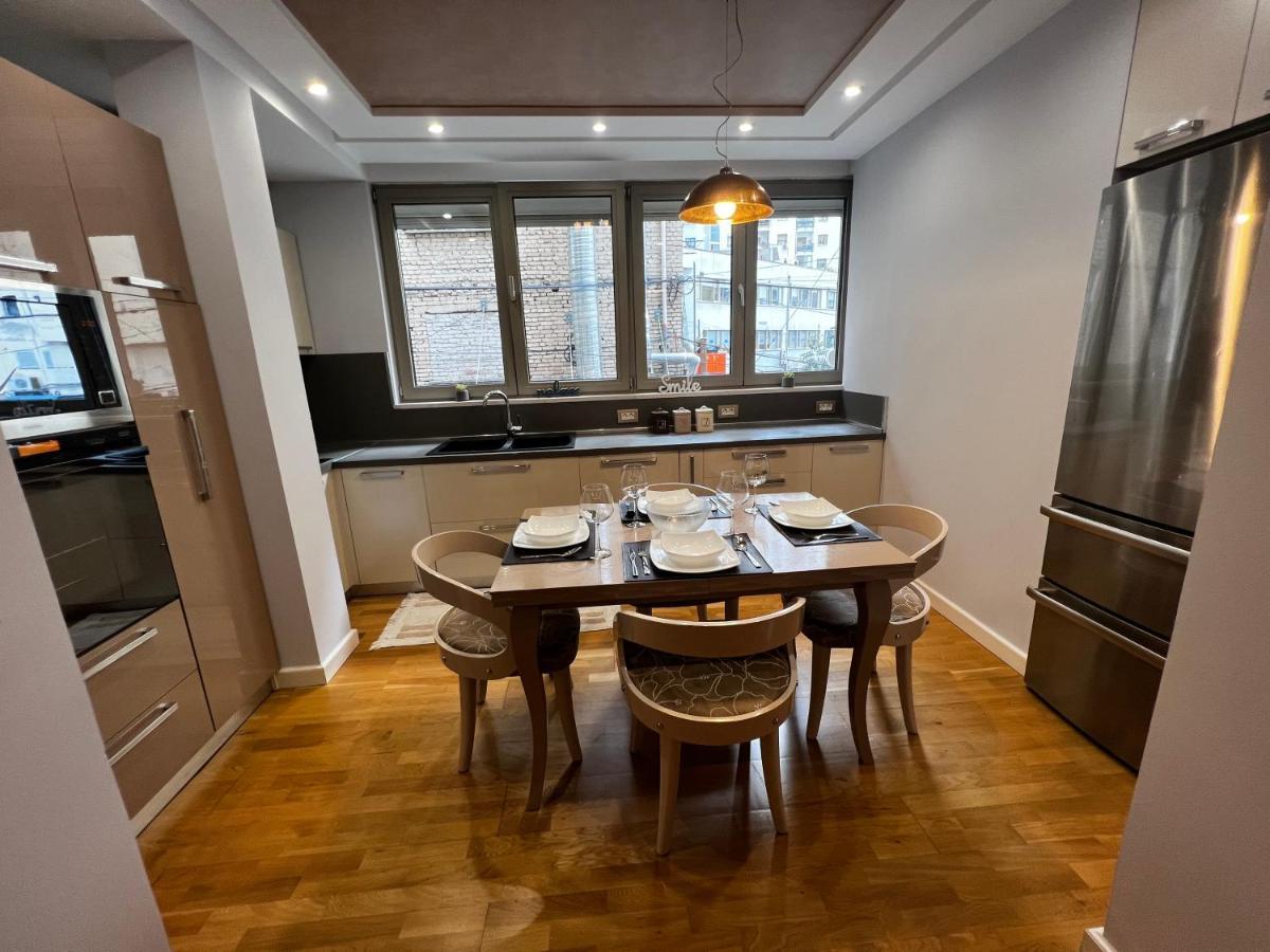 Tirana Center Apartment Ngoại thất bức ảnh